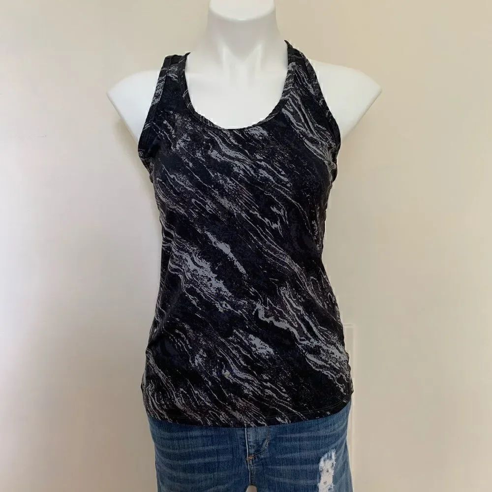Gap Fit Workout Tank